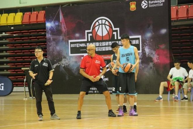 斯洛特：阿森纳的最大优势在于有很多优势，几乎没有明显弱点