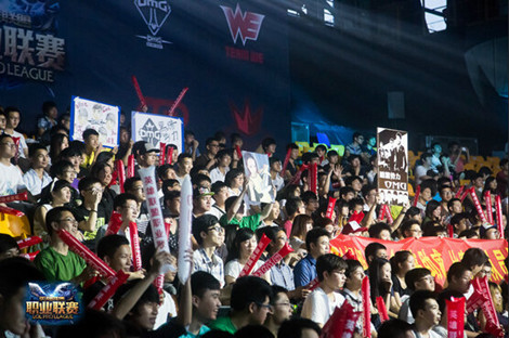 Cool ：马润石头人和香锅猪妹也空大过，我有说别让他们玩吗？